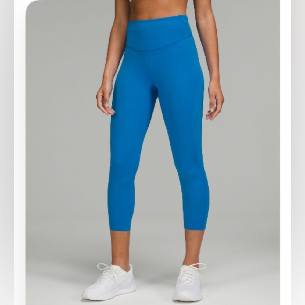 Lululemon Women's Base Pace High-Rise Crop 23” - Poolside